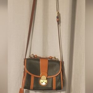 Elegant Black and Tan Leather Shoulder Bag